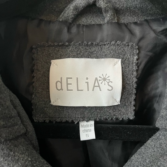 dELiA*s Girl’s Small Grey Peacoat - Picture 12 of 15